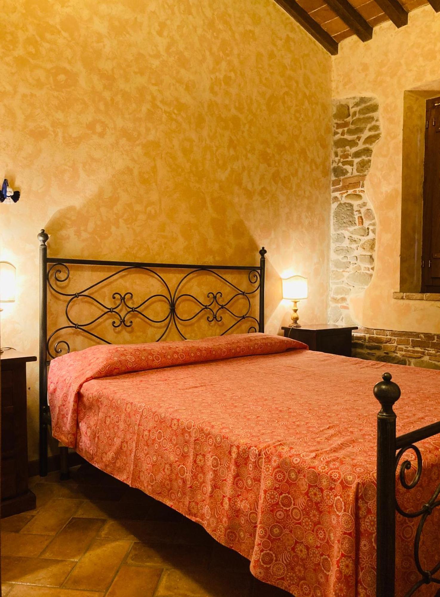 Agriturismo Tramonti กาสติลิโอเน ดิ การ์ฟาญานา ภายนอก รูปภาพ