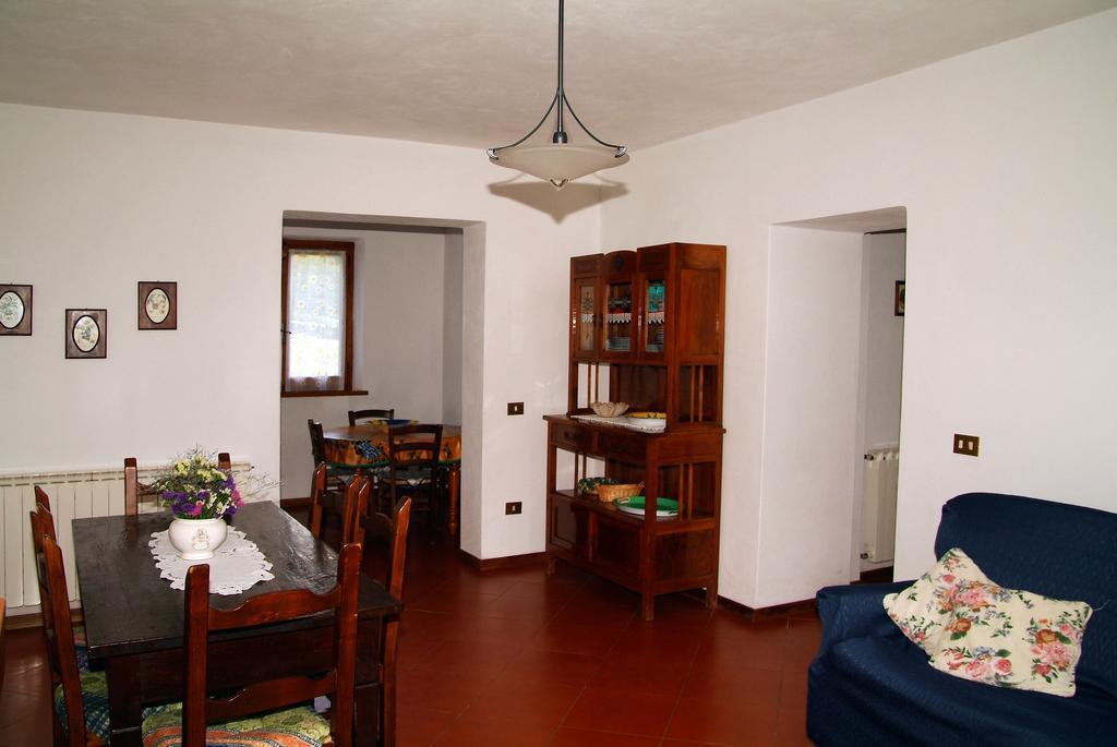 Agriturismo Tramonti กาสติลิโอเน ดิ การ์ฟาญานา ห้อง รูปภาพ